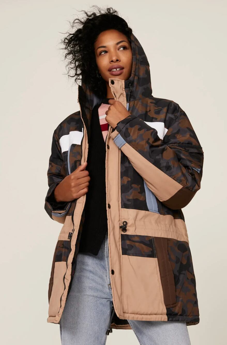 Munthe Navigate Camo Coat Womens 36 US 4 Brown Oversized Ski Patchwork $510
